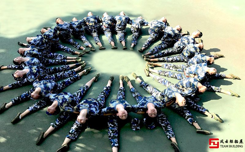 大學生軍訓