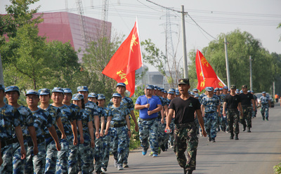 拓展軍訓(xùn)心得